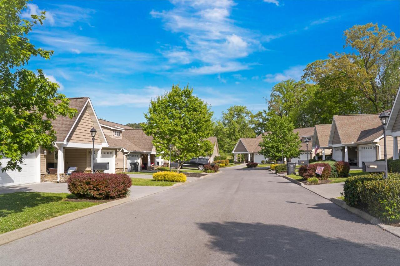 Luxe Quiet Townhouse W/Parking/Pool/By Dollywood Vila Pigeon Forge Exterior foto