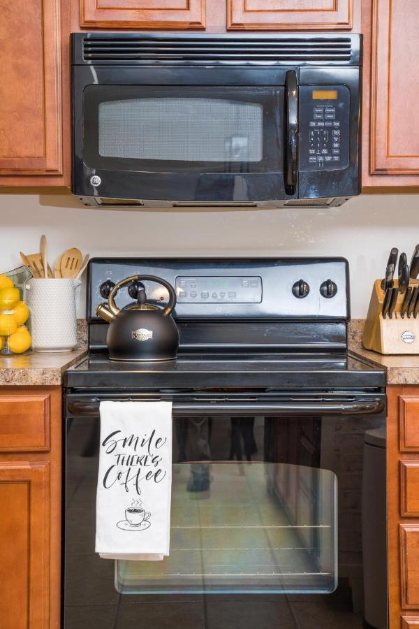 Luxe Quiet Townhouse W/Parking/Pool/By Dollywood Vila Pigeon Forge Exterior foto